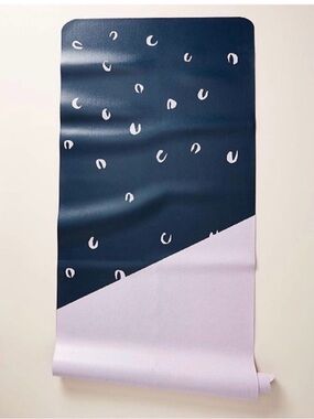 Anthropologie travel yoga mat, purple and green / teal